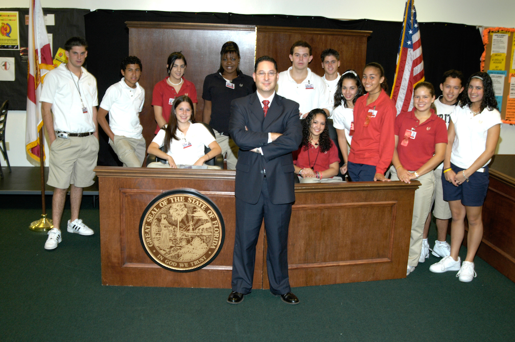 Fort Lauderdale Criminal Defense Attorney | Criminal Defense Lawyer | Ken Padowitz and High School Law class he taught